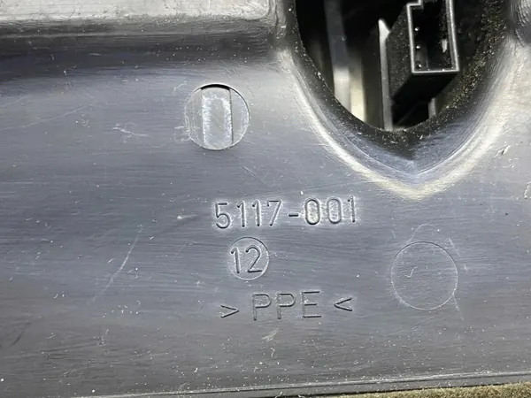 Grelha ventilação traseira BMW 3 E90 OEM 6932024 - Usado image 3