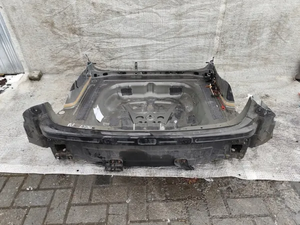 Panel Lateral Trasero Maletero Audi A3 8V Sedán LY8U OEM image 2