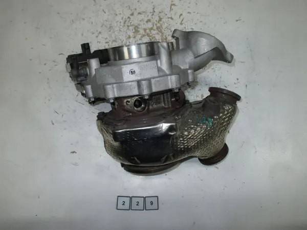 VW AMAROK 3.0 Turbo 059145873FA image 2