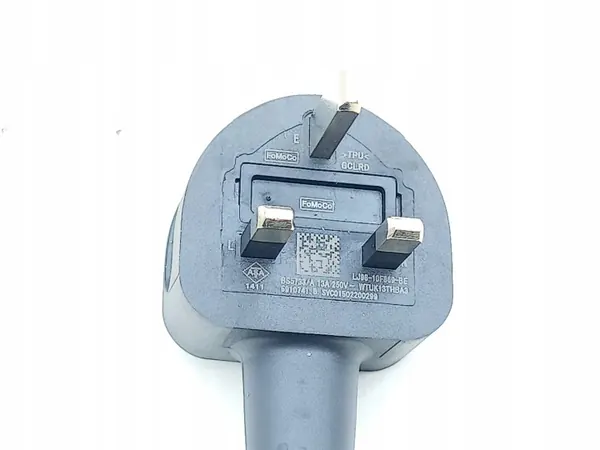 Câble de charge EV Ford Mustang Mach-E OEM AMD222440 image 4