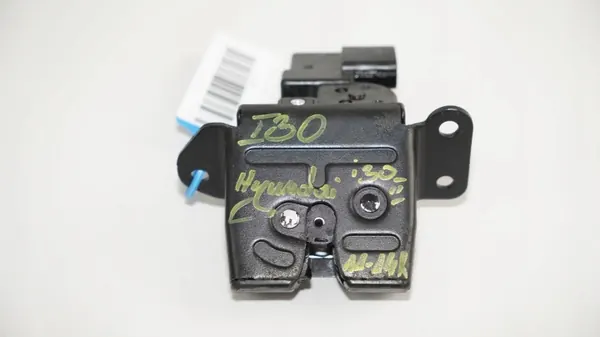 Fecho de porta-malas OEM 360183528 para Hyundai i30 II 2011-2014 image 2