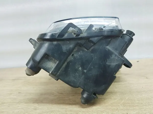 Volkswagen Golf VI 2011 Farol de neblina dianteiro esquerdo image 3