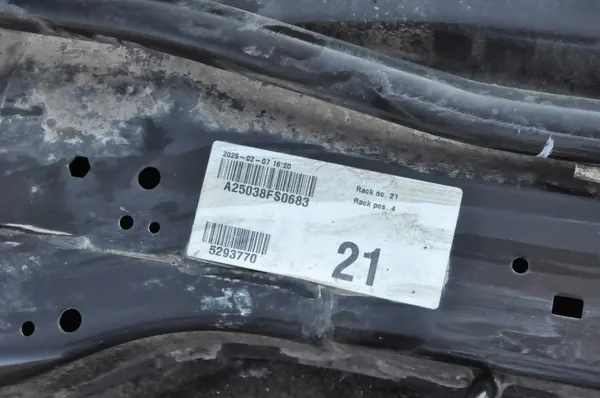 Enganche Volvo OEM 32381810 Usado para V60/S60/XC60 image 6