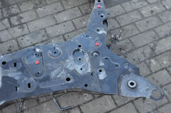 Enganche Volvo OEM 32381810 Usado para V60/S60/XC60 image 9