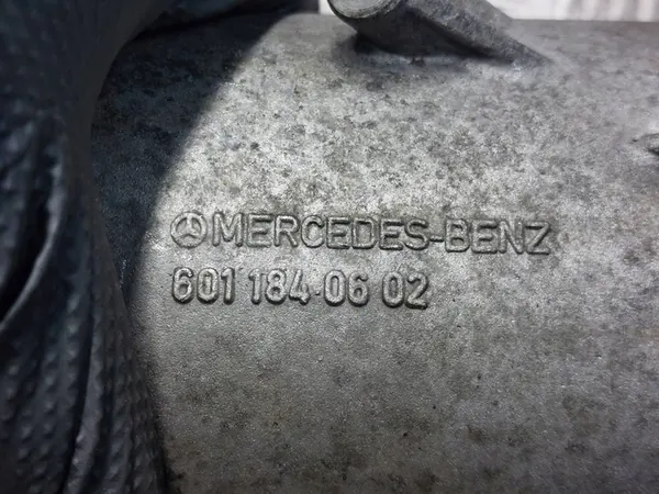 Oljefilterhus Mercedes-Benz W201 190 2.0 D image 6