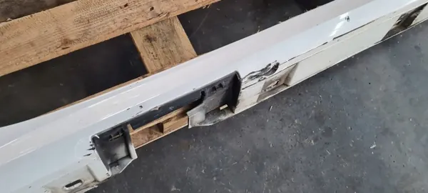 Audi A6 S6 C7 4G 2016 Bas de Côté Droit OEM 4G0853856N image 3