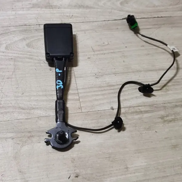 Dacia Sandero III Stepway gordelsluiting OEM 878170648R image 4