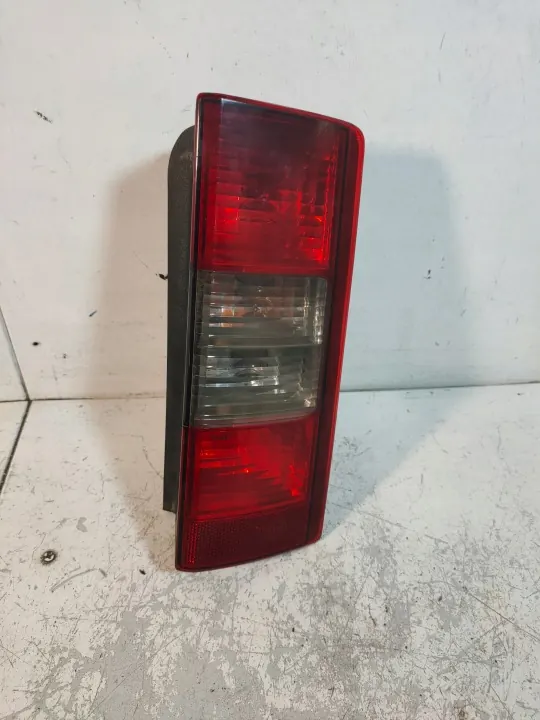 Feu Arrière Gauche OEM 6Q6945095G pour Opel Combo B image 4