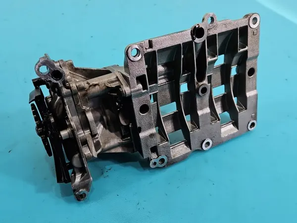 Pompe à huile d'occasion OEM 7810823 pour BMW F30 2.0D image 6
