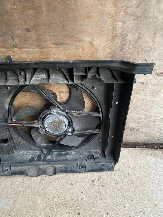 Vorderstoßstange Peugeot 307 7104CF image 6