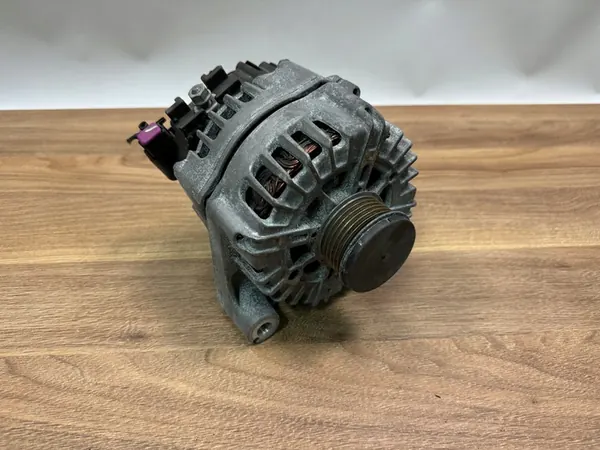 ALTERNATORI BMW X5 F15 220A 14V OEM 8570675 image 2