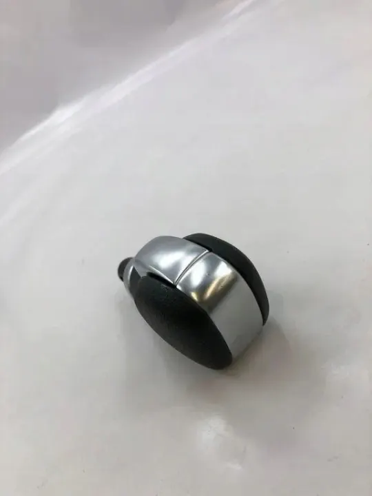 Pomo de cambio Renault OEM 22737 - Estado usado image 3