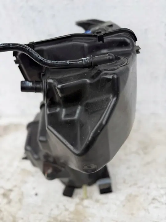 AdBlue-tank VW Caddy 2016- OEM 2K5131877A image 3