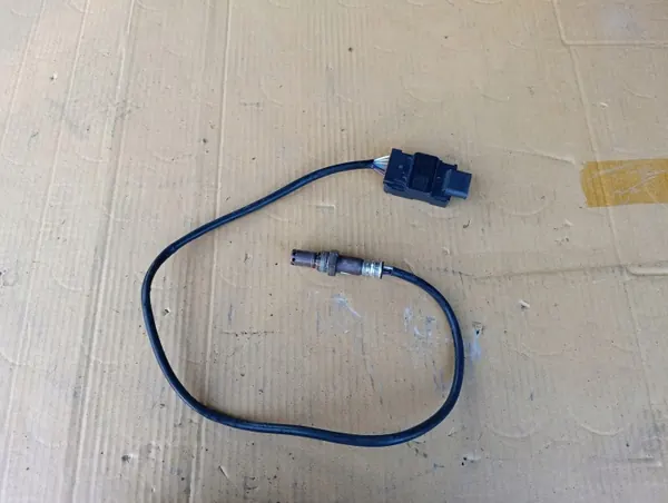 Sonda Lambda NOX VW PASSAT B8 2.0 TDI OEM 05L907807H image 2