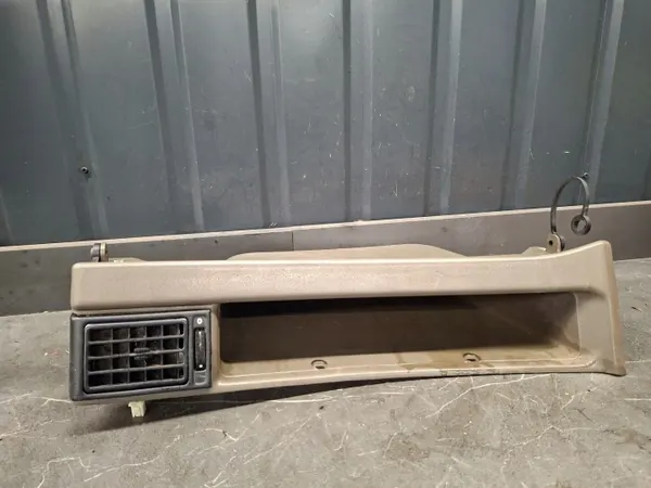 Compartiment tableau de bord OEM 90243480 Opel Kadett 1990 image 2