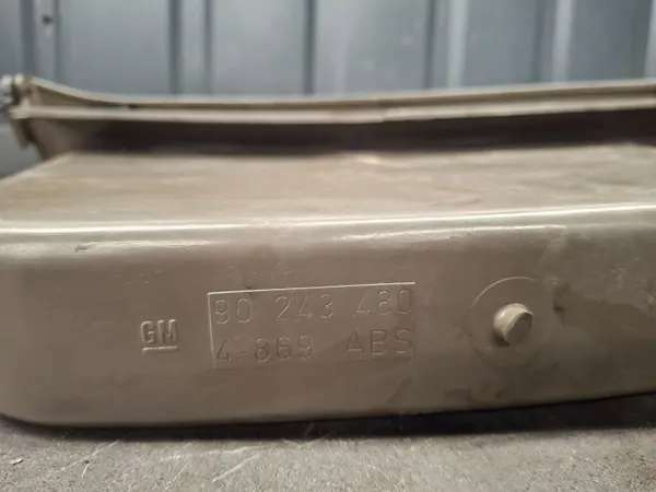 Compartiment tableau de bord OEM 90243480 Opel Kadett 1990 image 3