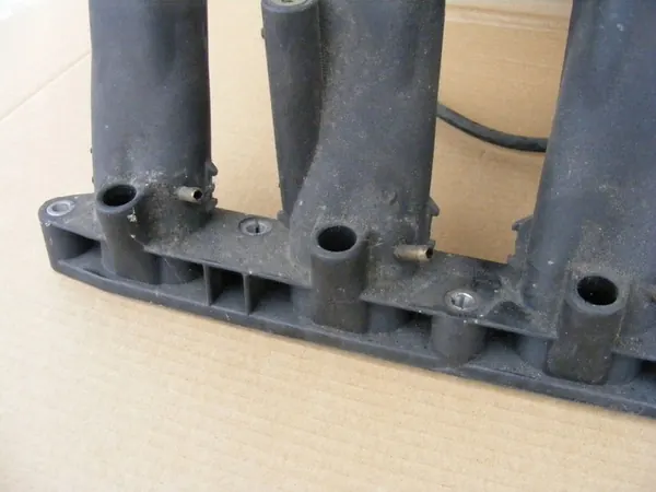 BMW OE 1707028 Coletor de admissão image 2