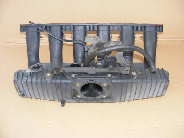 BMW OE 1707028 Coletor de admissão image 3