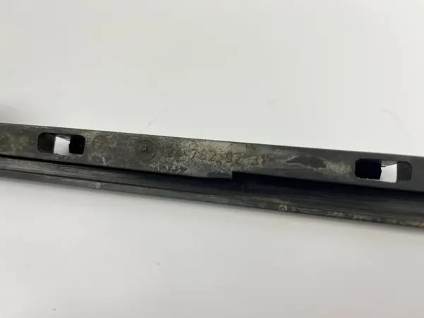 Rail Guide Toit Ouvrant Droit OEM 1247820231 Mercedes image 6