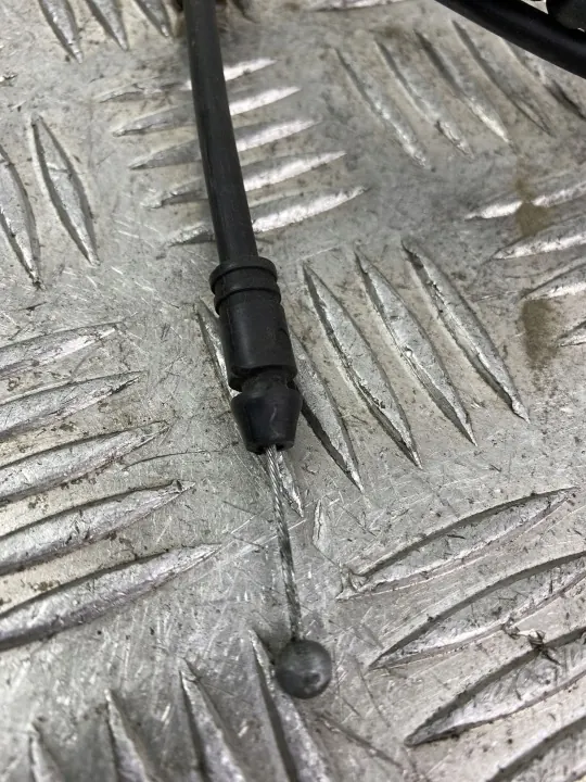 Lien de capot SsangYong Rexton OEM FOB27017 image 4