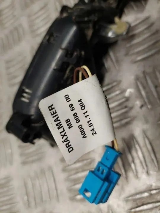 OEM A1667600561 Vänster bakdörrhandtag - Mercedes GLS image 4