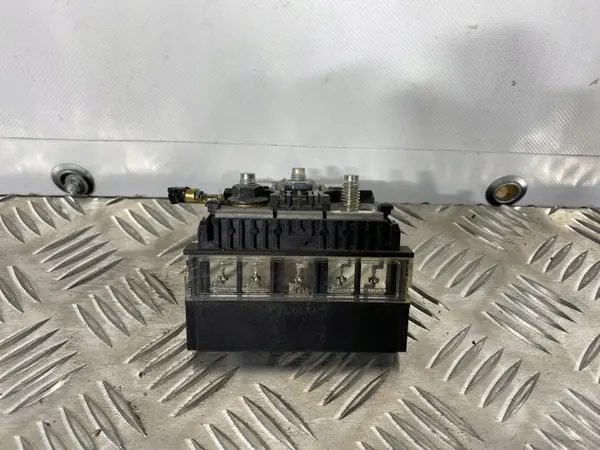 Infiniti Q50 Plus-Leitung OEM F8200764 image 3