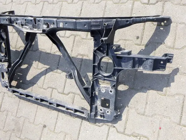 Para-choque dianteiro Audi Q7 2006-2015 image 4