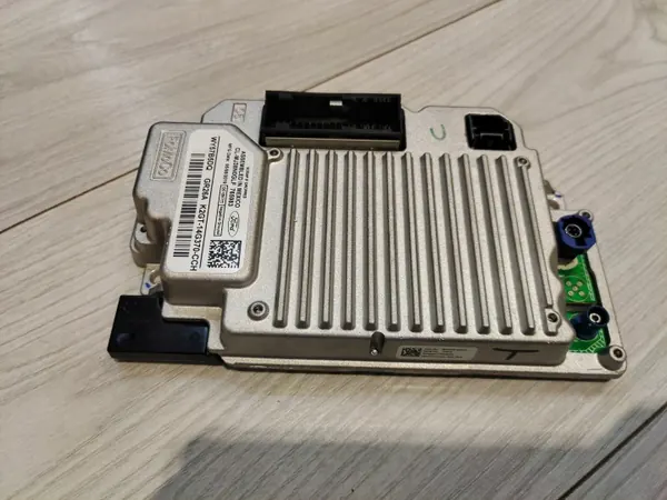 APIM-moduuli Sync 3 32GB Navi OEM K2GT-14G370-CCH image 4