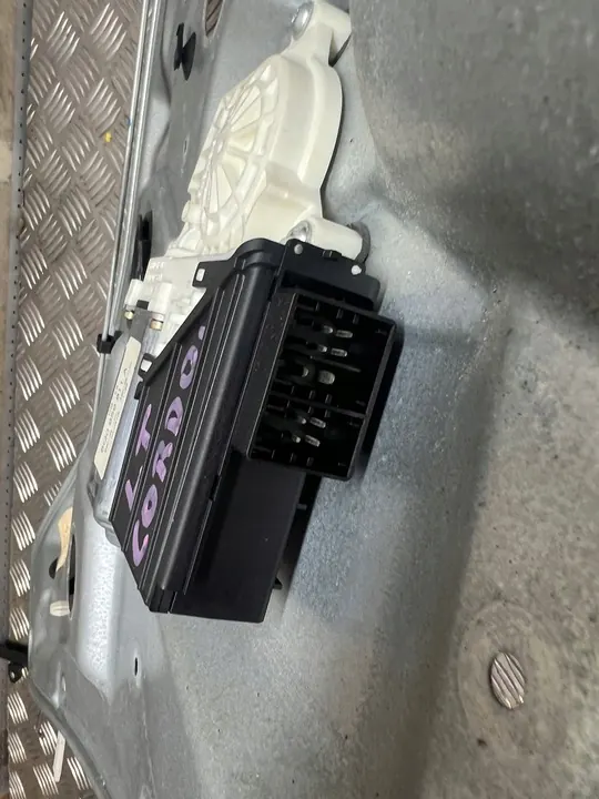 Mecanismo de janela traseira esquerda Cordoba II image 4