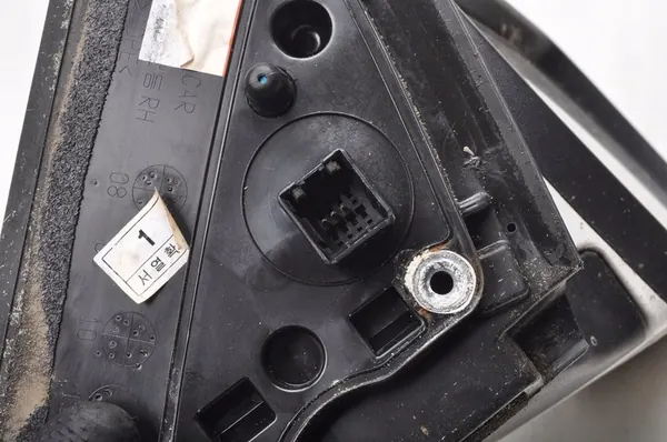 Oikea Sähkösivupeili KIA SOUL I 3 Pin OEM 263377 image 4