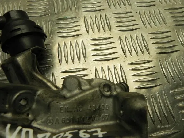 Válvula de escape Mercedes-Benz Clase E 2012 A6511400002 image 3