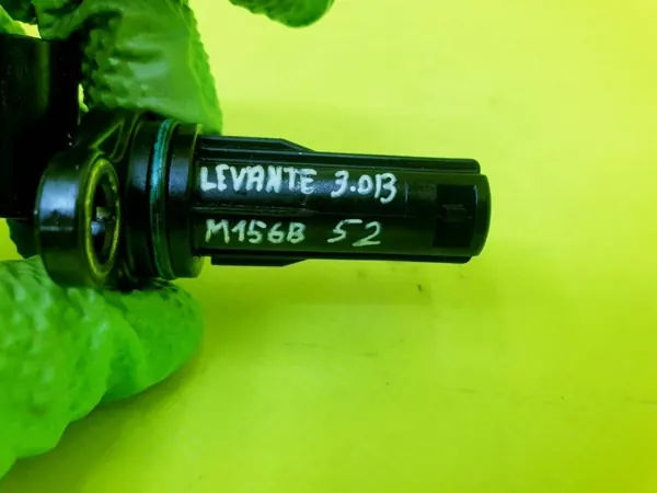 Vevaxelgivare OEM 68079375AC Maserati image 8