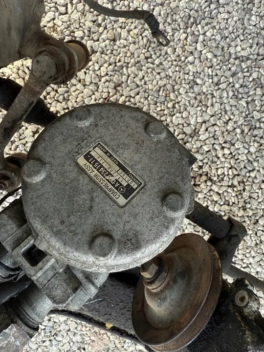 Ilmastointikompressori Mercedes W126 M110 2.8 image 2