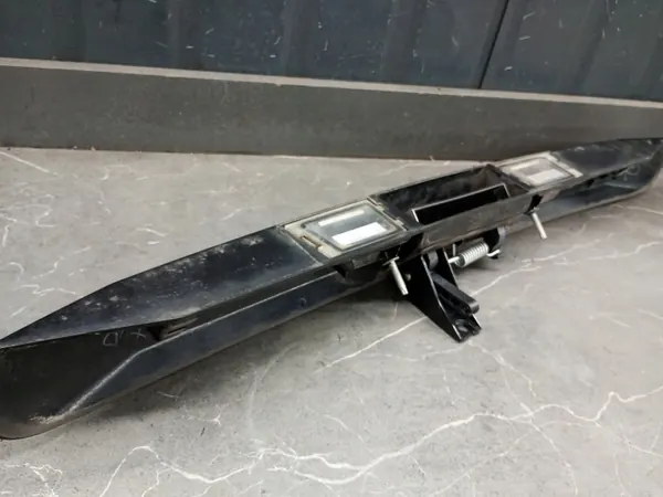 OEM 0ZH33AXRAK Feu de plaque arrière Jeep Compass image 9