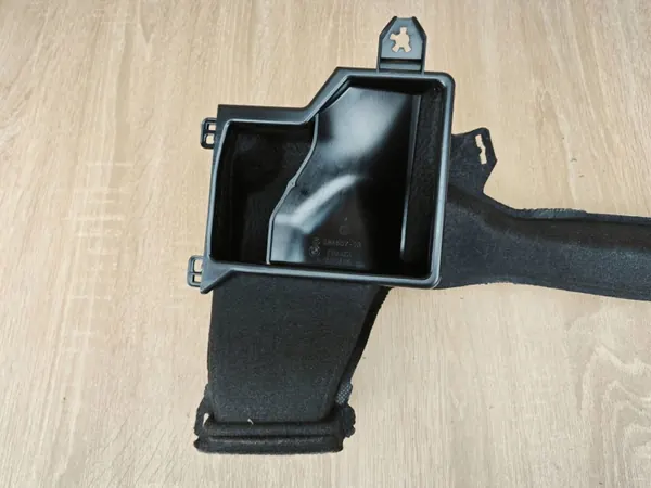 Conduto de ar frio esquerdo OEM 6805528 BMW G26 G20 G80 image 5