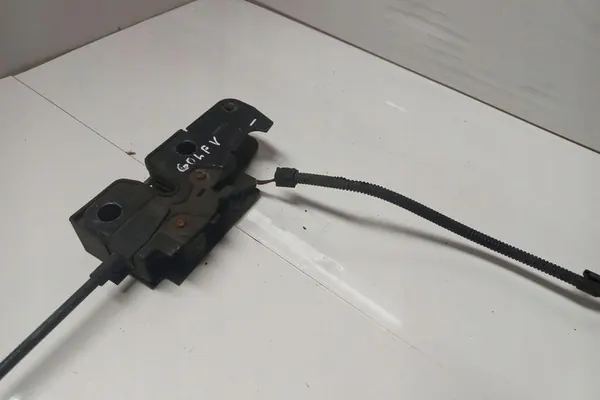 Motorhuvslås VW 2.0L Diesel 2006 image 2