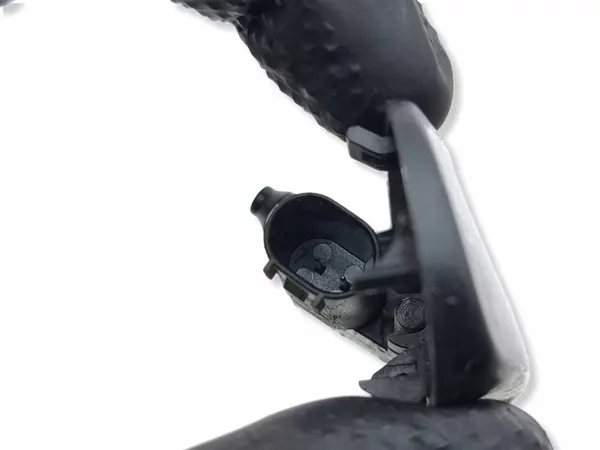 Audi A3 8Y linke Scheibenwaschdüse OEM 8Y0955987A image 3