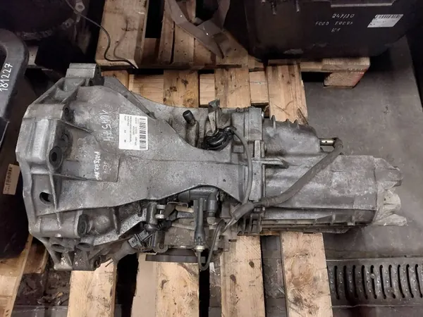 Boîte de vitesses AUDI A4 B6 2.0 20V image 1