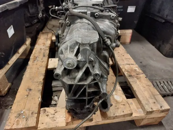 Boîte de vitesses AUDI A4 B6 2.0 20V image 6