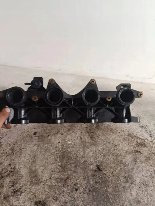 Collecteur d'admission RENAULT MASTER II 8200102358 2.5L Diesel image 3