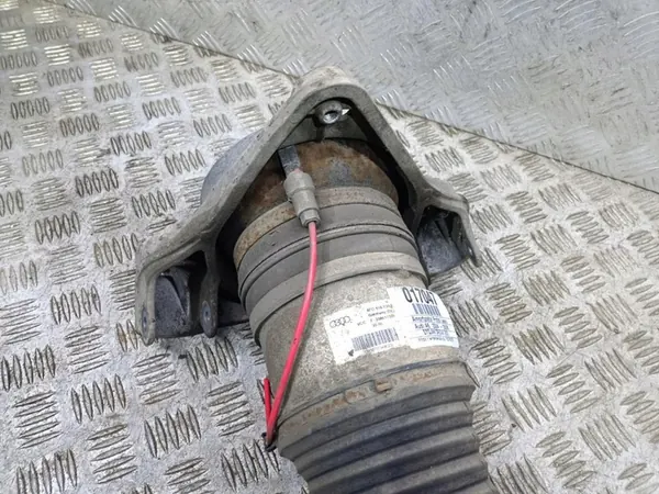 AUDI A6 C6 Ammortizzatore Pneumatico Sinistro 4F0616039 image 3