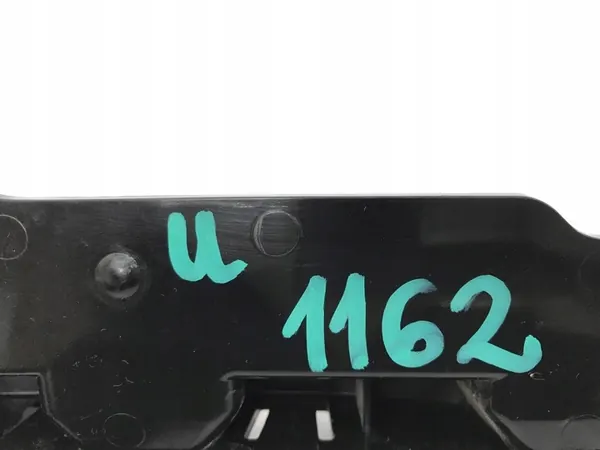 Renault Master III 2022 Soporte de guardabarros delantero image 4