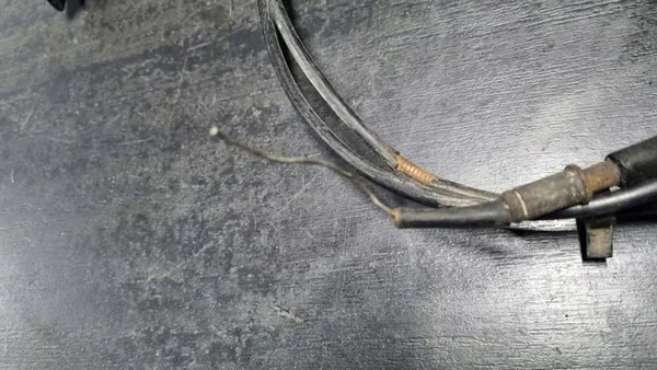 Câble d'accélérateur VW T4 2.4 D image 2