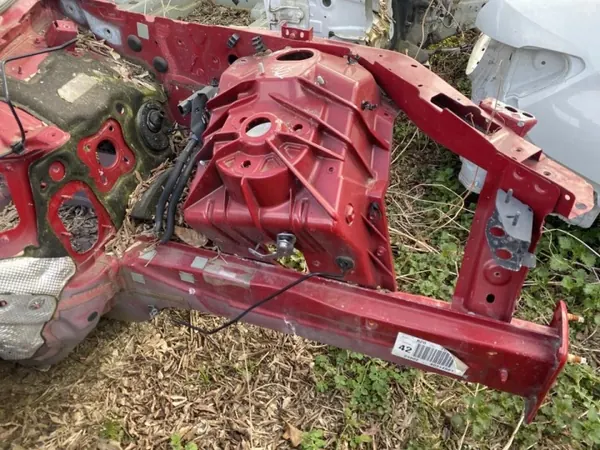 Framvänster stänkskärm Alfa Romeo Giulia 2017 OEM 250707 image 3
