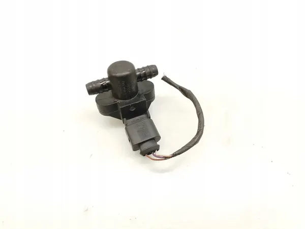 VW Phaeton Air Pressure Sensor 3.2 V6 4motion 036906051C image 3