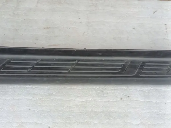 OEM 51773-0K270 Rechter treeplank Toyota Hilux VIII image 4