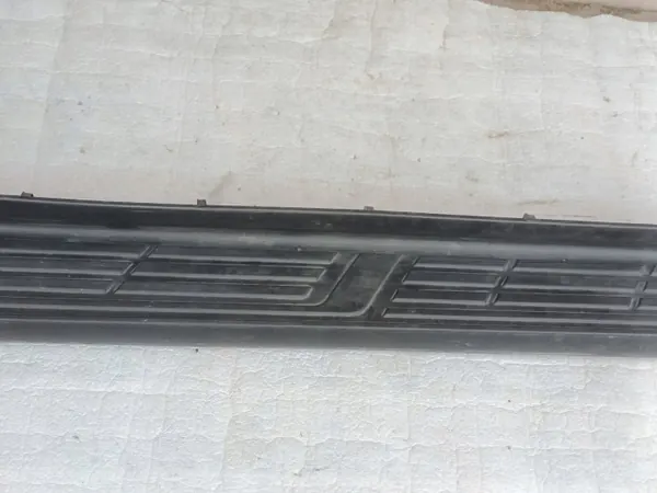 OEM 51773-0K270 Rechter treeplank Toyota Hilux VIII image 5