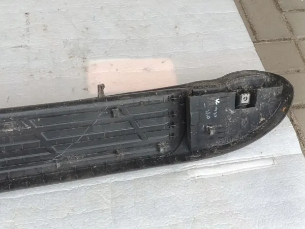 OEM 51773-0K270 Rechter treeplank Toyota Hilux VIII image 8