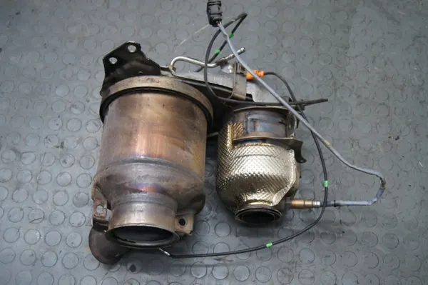 Filtro DPF OEM 04L131656AD para Audi A3 8V image 8