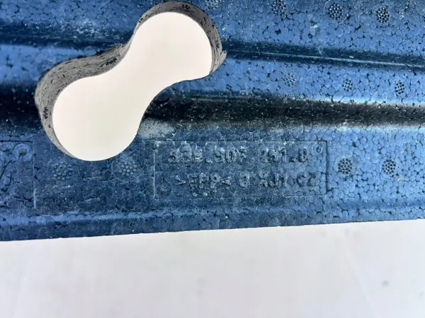 Bakre stötfångarabsorberare OEM 5GE807251B VW Golf VII image 3